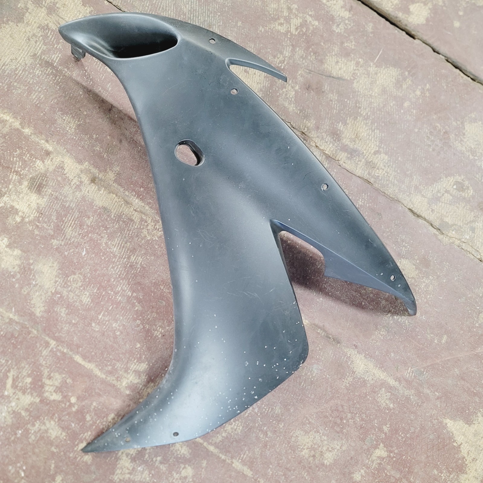2004-2006 YAMAHA YZF R1 LEFT MID UPPER SIDE FAIRING COWL PLASTIC Aftermarket
