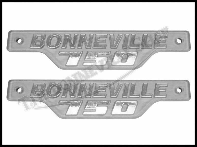 TRIUMPH 750 T140 BONNEVILLE SIDECOVER BADGES SILVER GRAY (2) PN# 83-7252 F17252