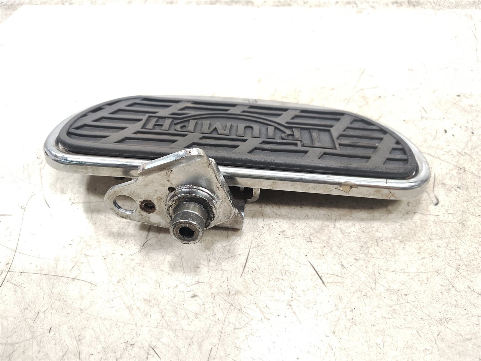 2005 Triumph Speedmaster Front Left Right Floorboard Mount Bracket