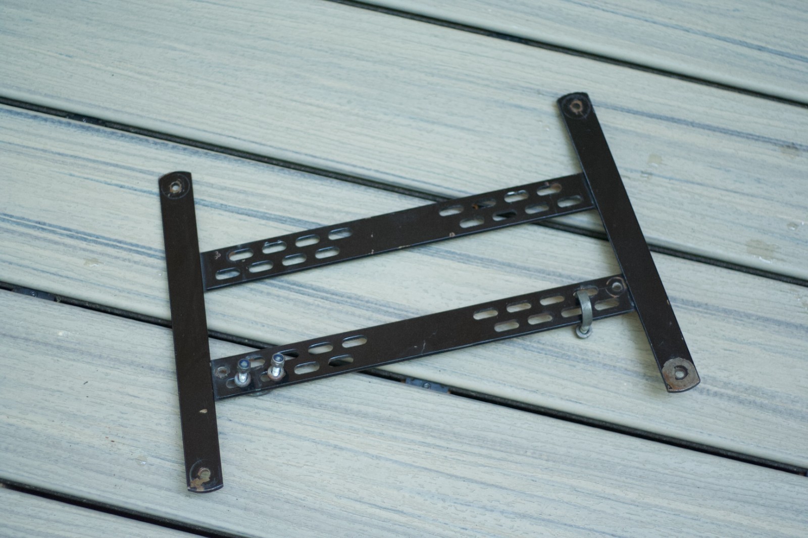 Vetter Trunk with Keys and Bracket