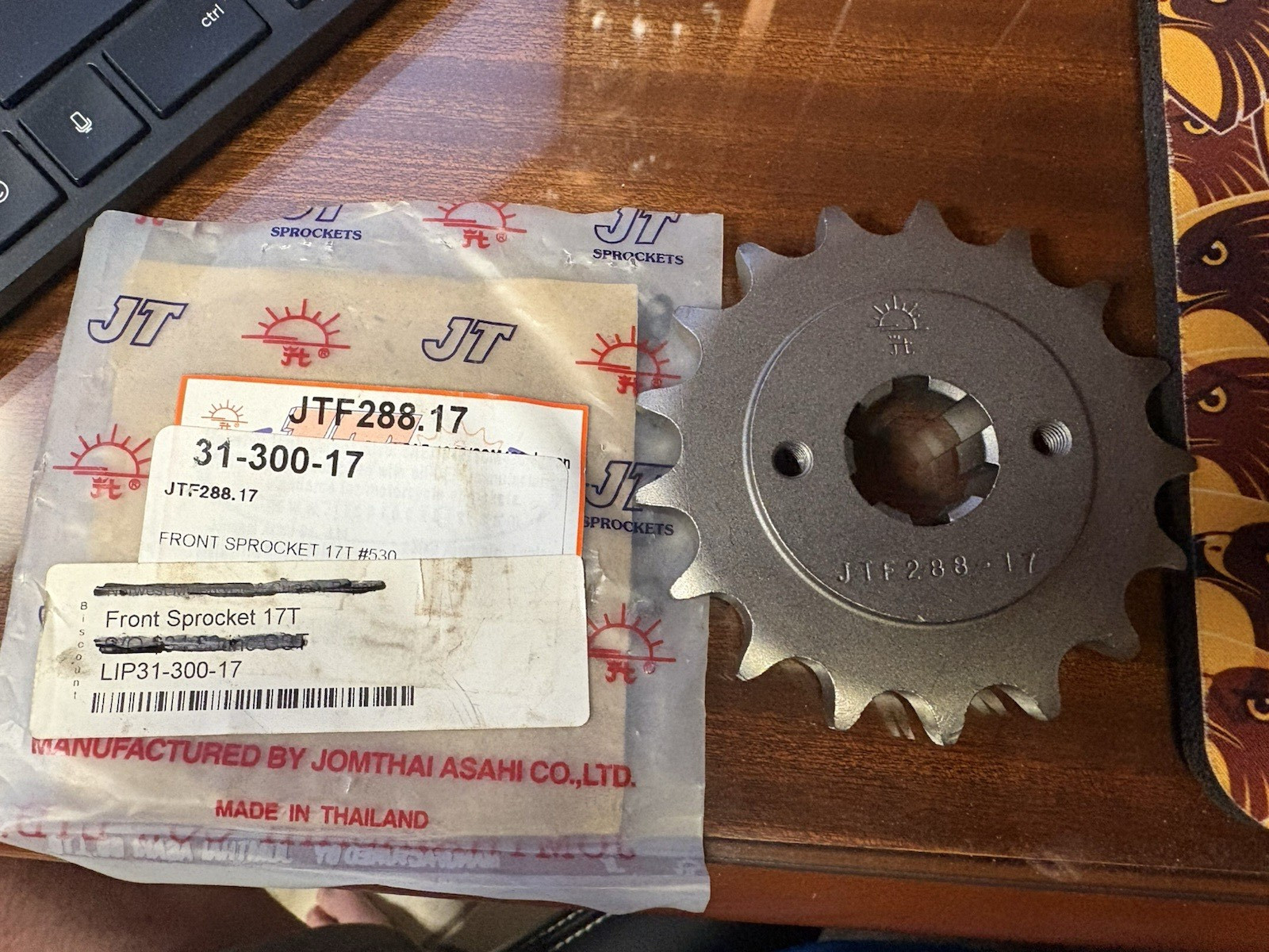 JT FRONT SPROCKET 17 TEETH JTF288.17