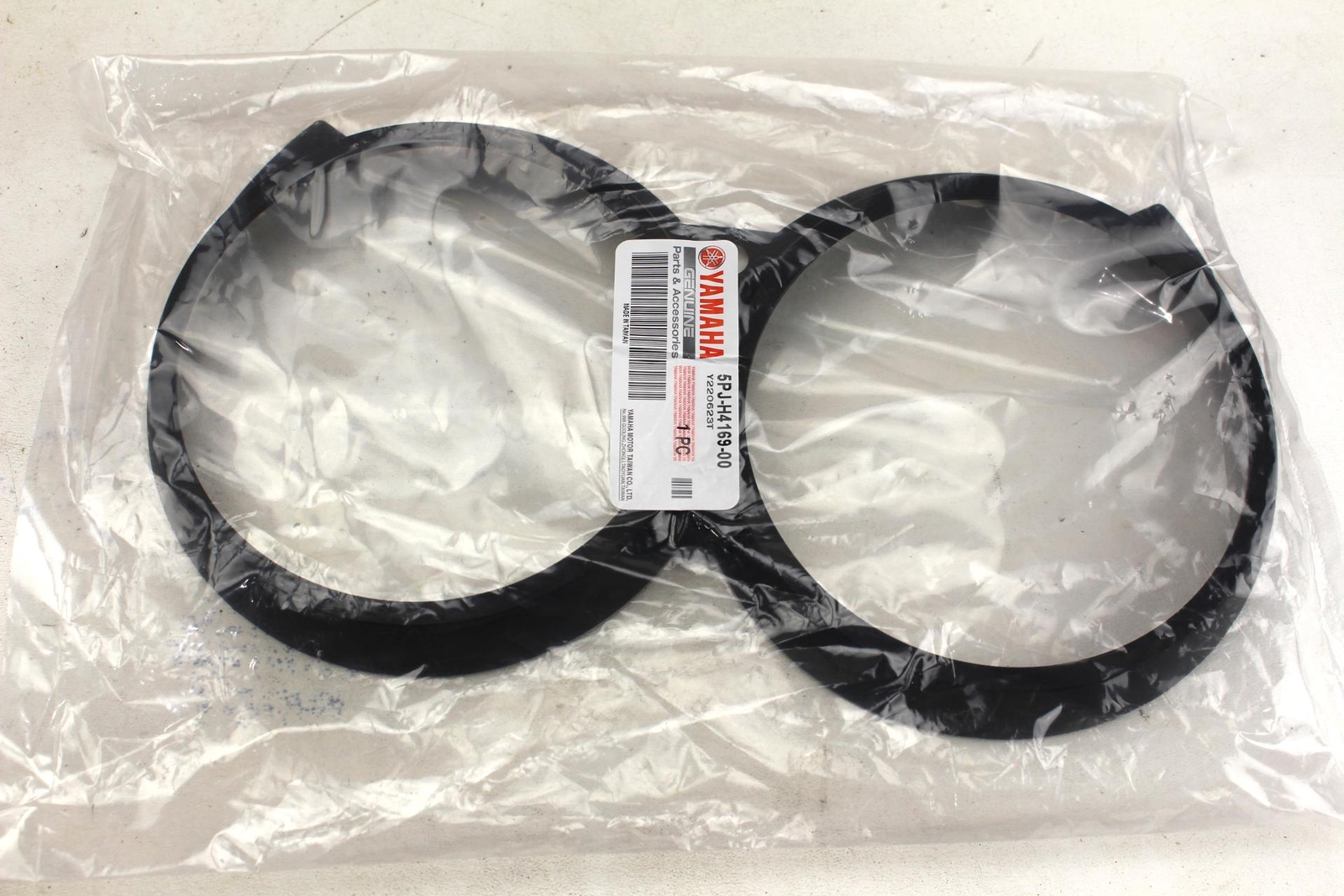 2002 – 2011 YAMAHA ZUMA 50 OEM HEADLIGHT COVER PANEL TRIM 5PJ-H4169-00-00