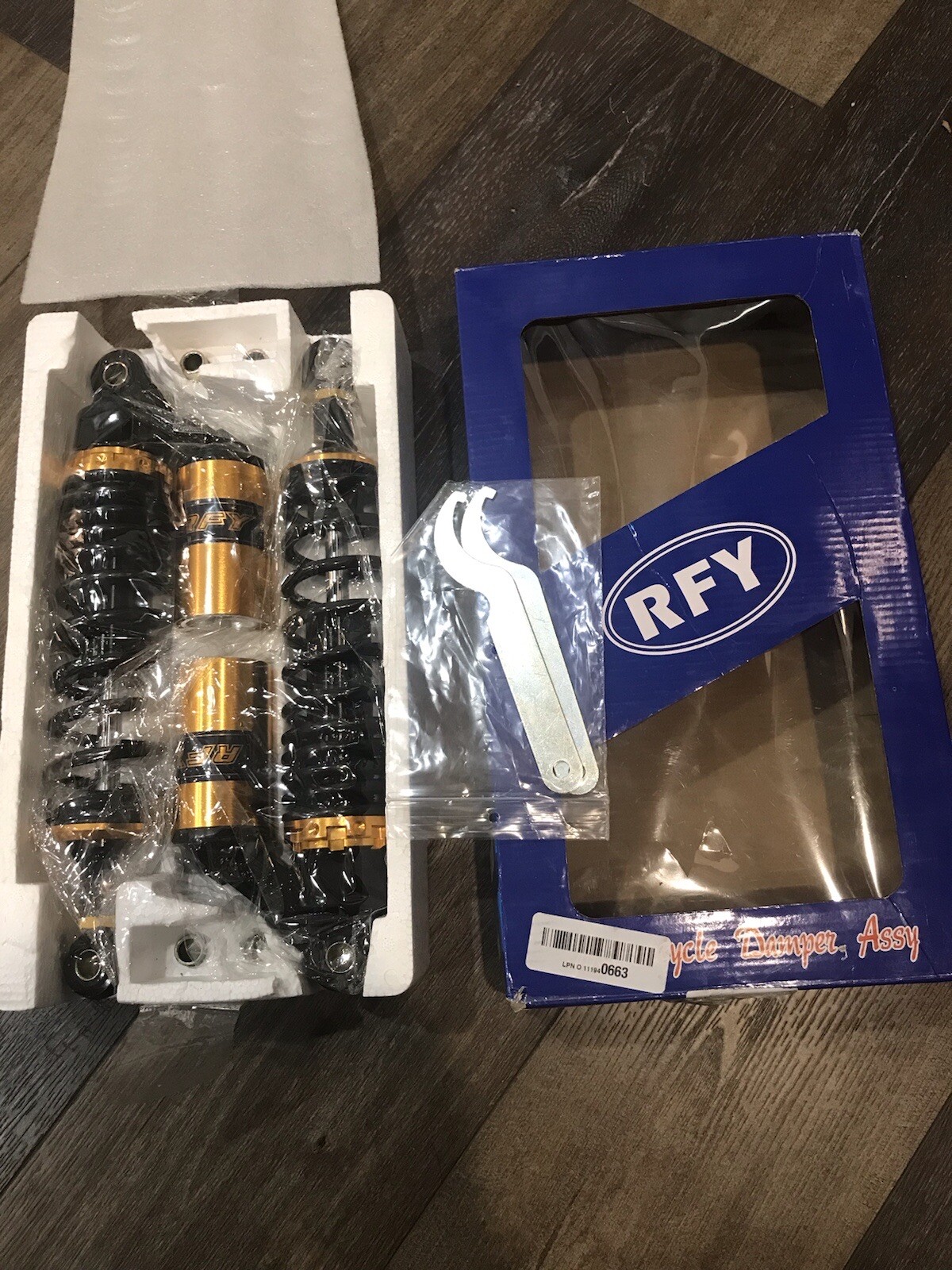RFY QR-2B-320 Universal Motorcycle Air Shock Absorber Rear Suspension Spring