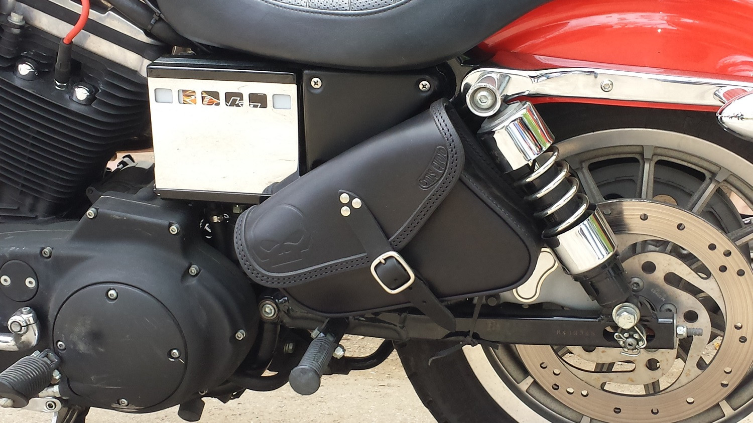 SADDLE BAGS LEFT&RIGHT SIDE FOR HARLEY DAVIDSON SPORTSTER MODELS ITALIAN QUALITY