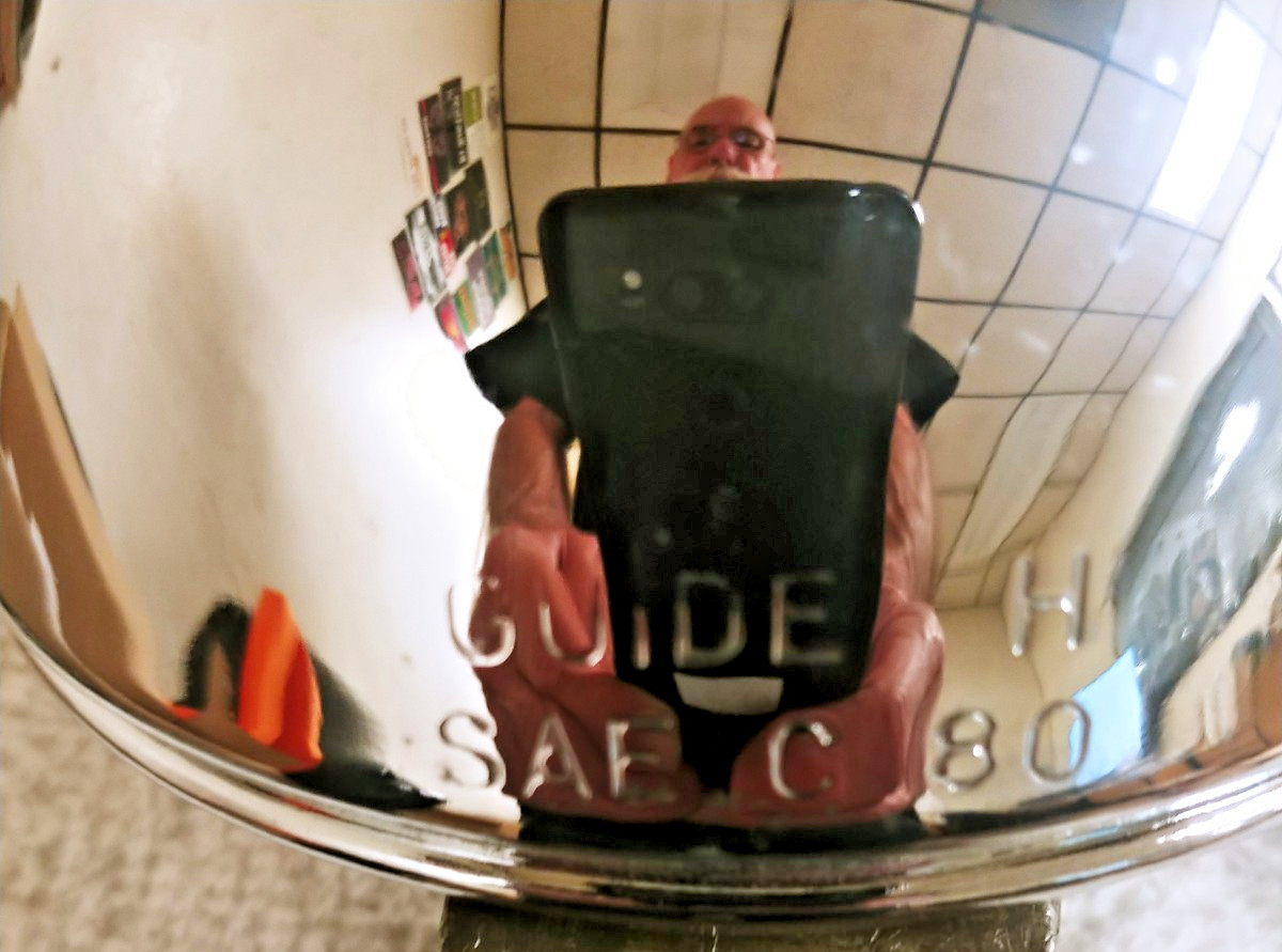 HARLEY DAVIDSON GUIDE PASSING LAMP HOUSING CHEOME 68671-69D