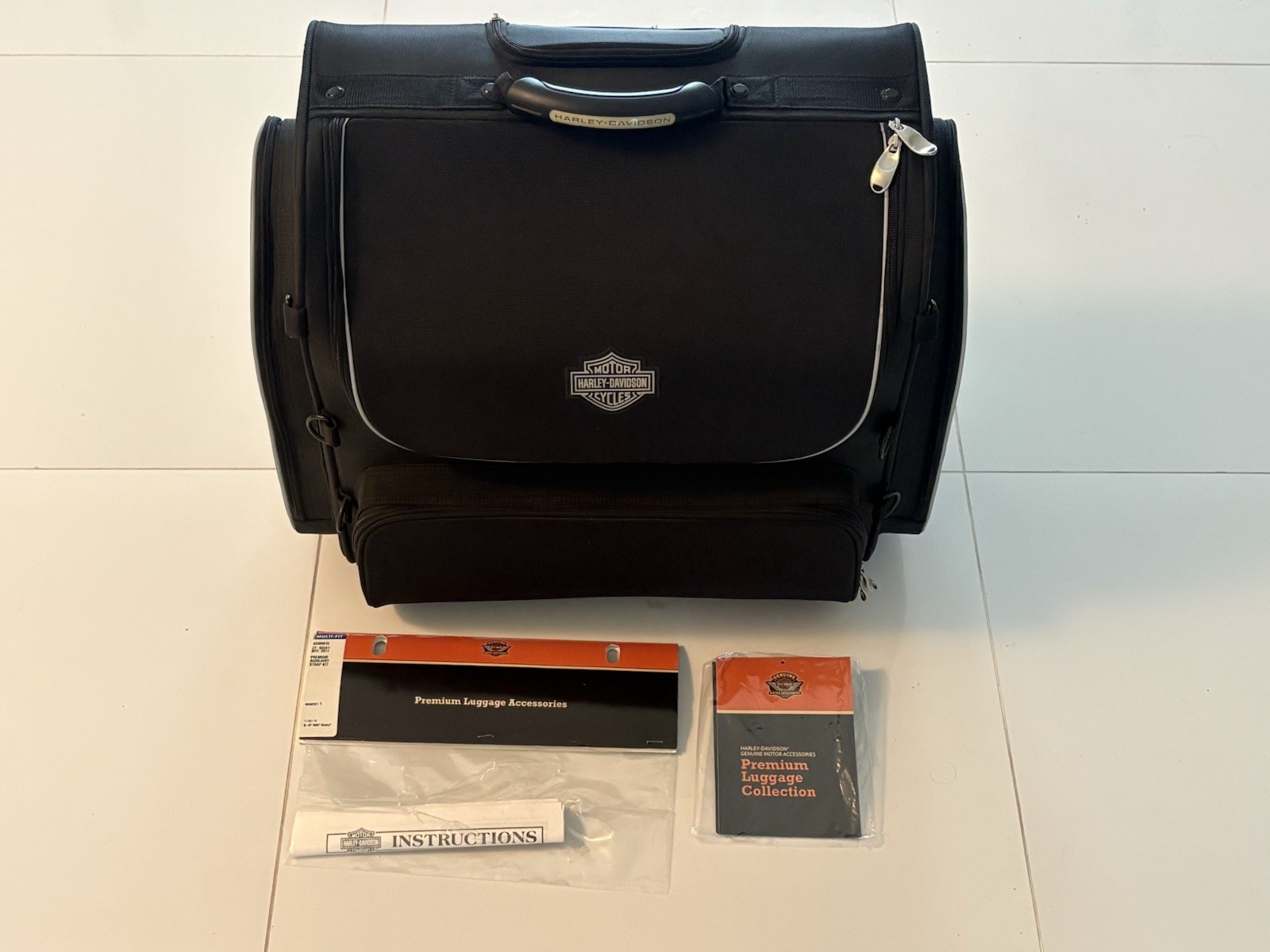 Harley Davidson XL Premium Luggage Touring Bag w/ Rain Cover & Strap kit VG