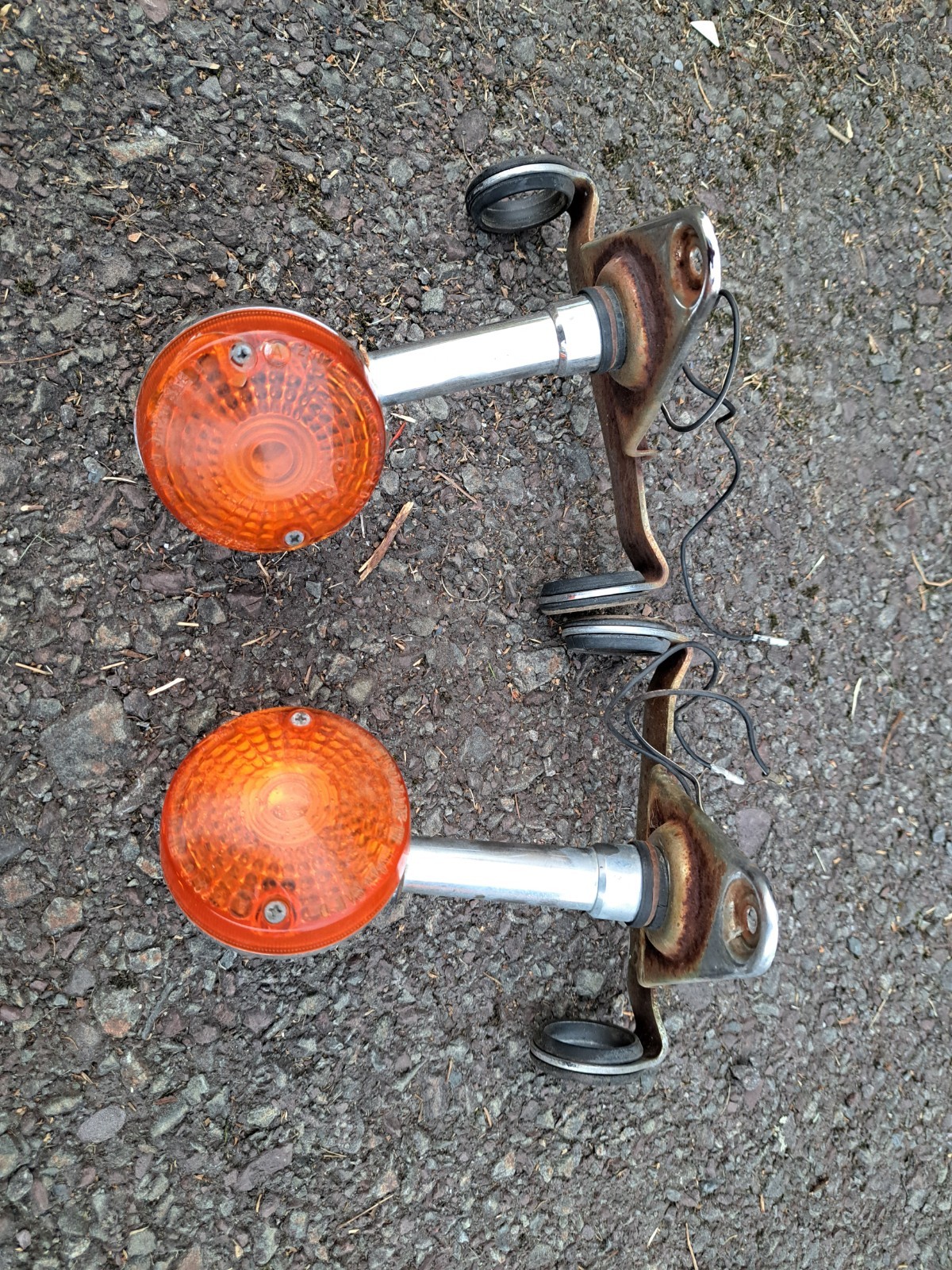 1982 Suzuki GS850G GS850g left and right front turn signals blinkers set And Ear