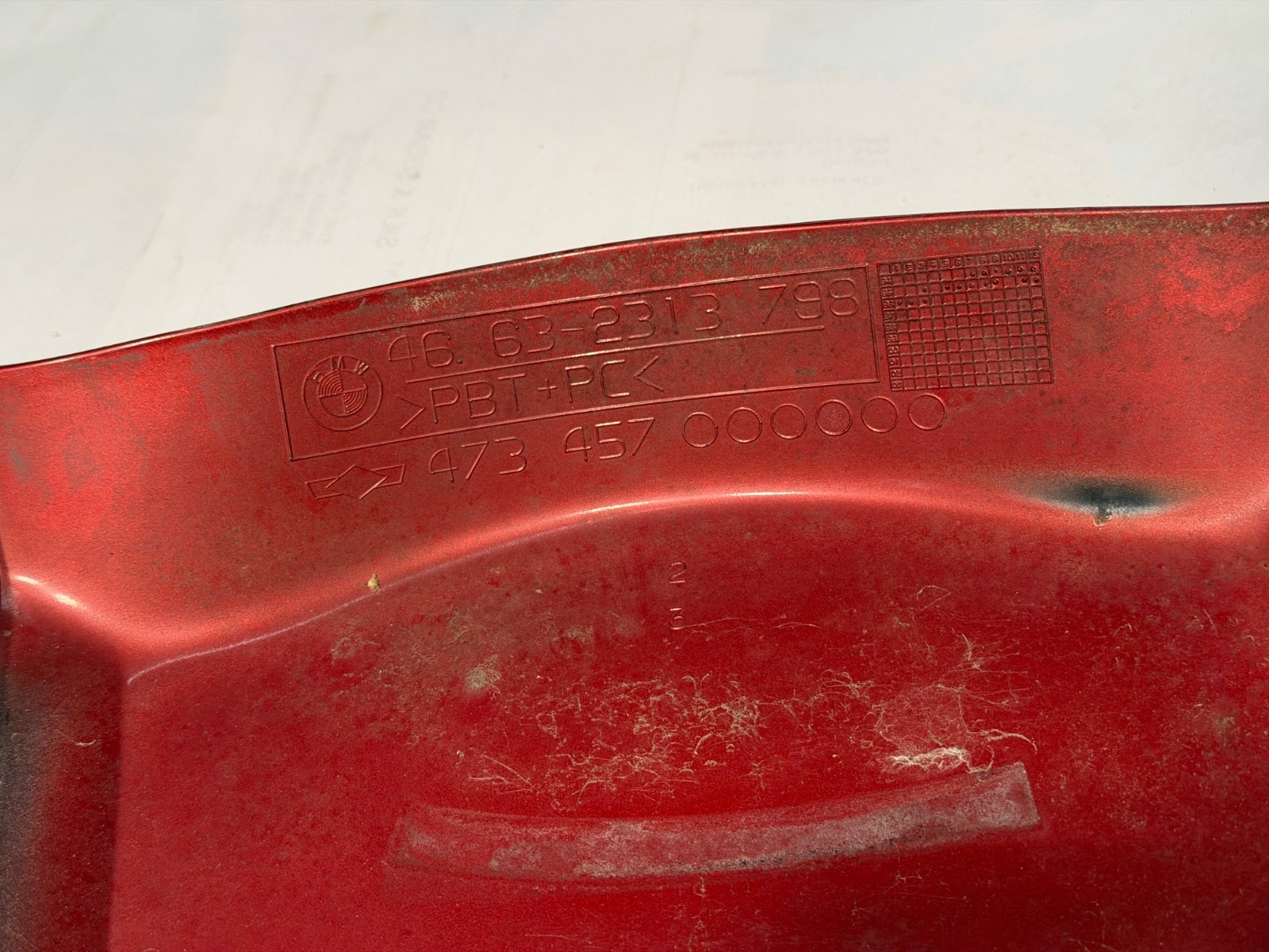BMW R1100RT Motorcycle Tank Center Cover 46632313798 Shroud Marrakesh Red