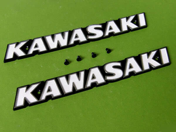 Kawasaki gas petrol fuel tank badge Emblem oem z1 kz750 kz900 kz1000 kz 1000 z1r