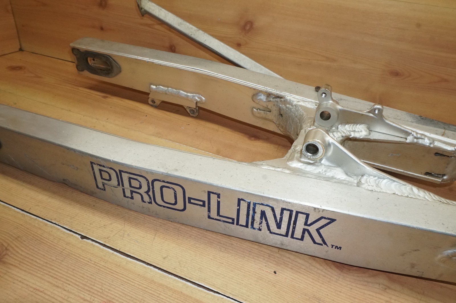 1986 Honda CR125 CR250 CR 250 CR 125 Swingarm Swing Arm 52000-KS6-010