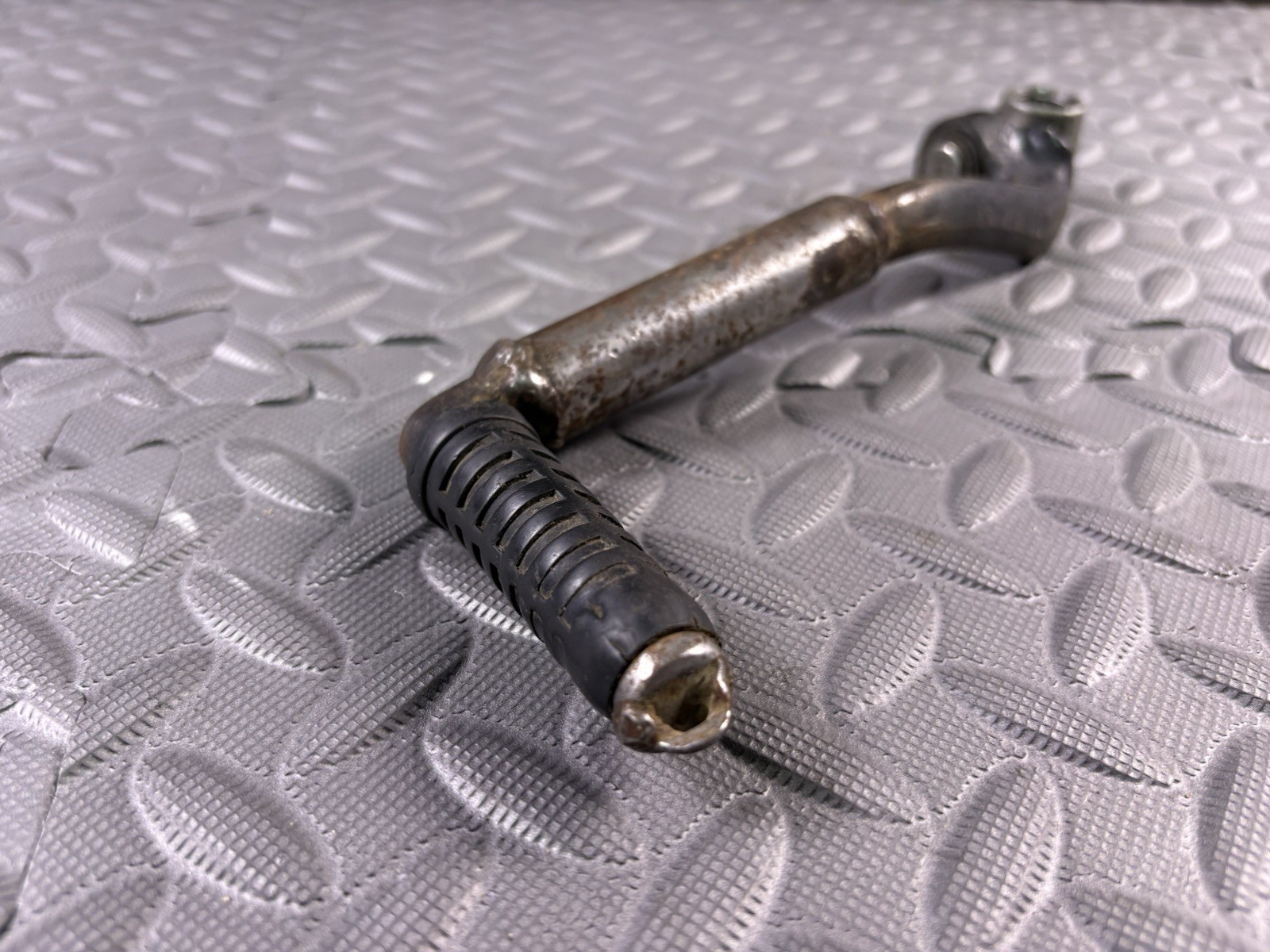 1980-1982 YZ250 YZ490 81 82 IT250 IT465 OEM KICK START CRANK LEVER 3R4-15620-00
