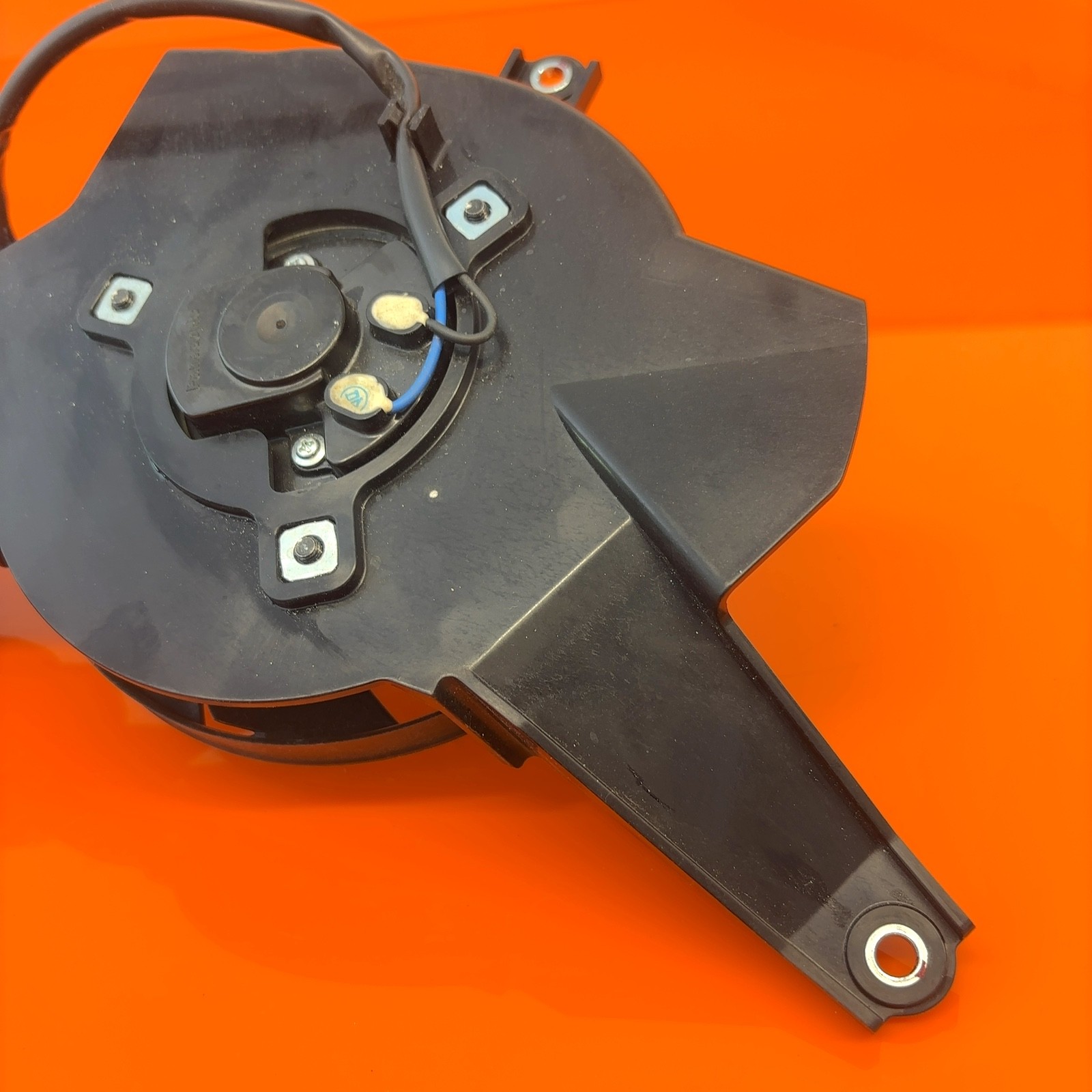 2025 2022-2025 YAMAHA YZF R7 OEM STRAIGHT ENGINE RADIATOR COOLING FAN