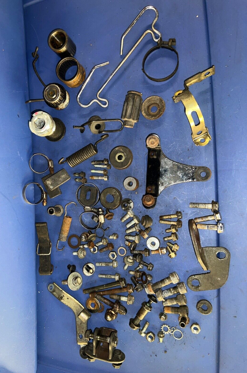 HONDA Shadow Spirit VT 1100 VT1100C1 misc bolts screws spring Bracket mount nuts