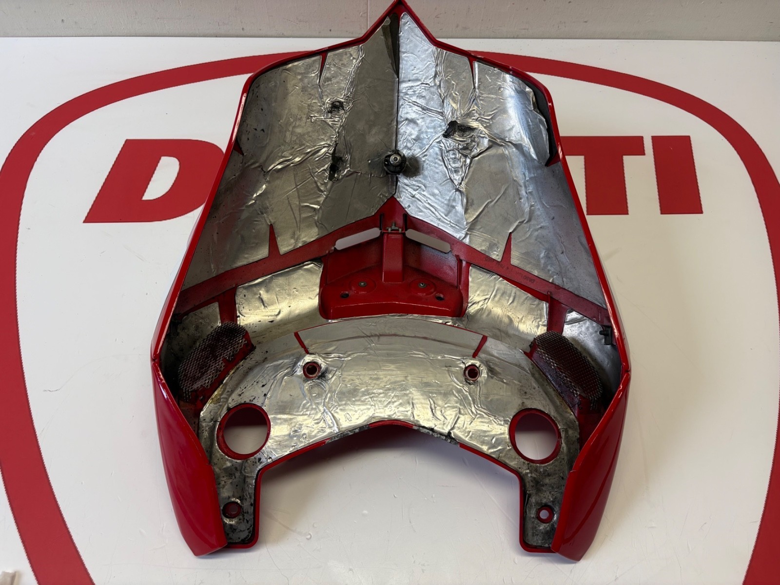 Ducati 749 999 999R OEM Monoposto Tail Cowl Seat Fairing Red / white 48310371AA