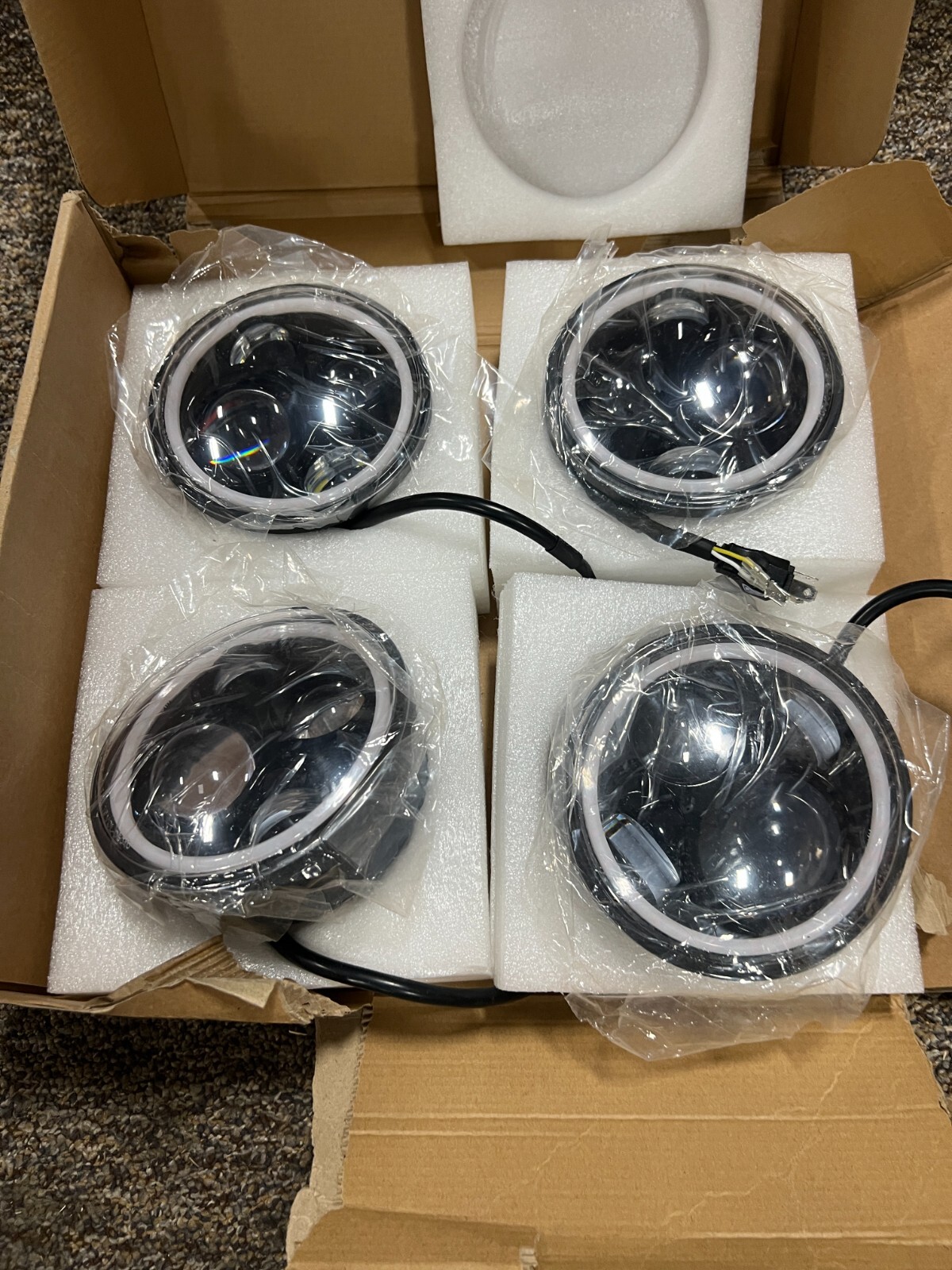 Box of 4 – 5-3/4″ 5.75″ inch LED Projector Headlight 12V,P0003-VOL-5040B-5.75-4S