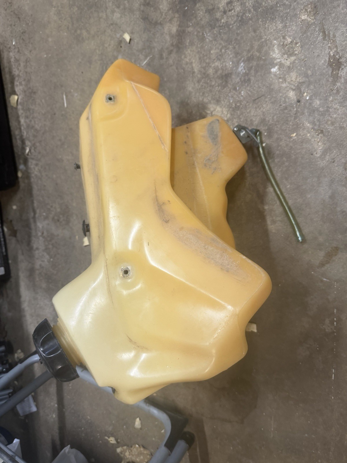 Clarke Oversized Fuel Gas Tank 3.1 Gal Natural For HONDA CR125R CR250R 2000-2001
