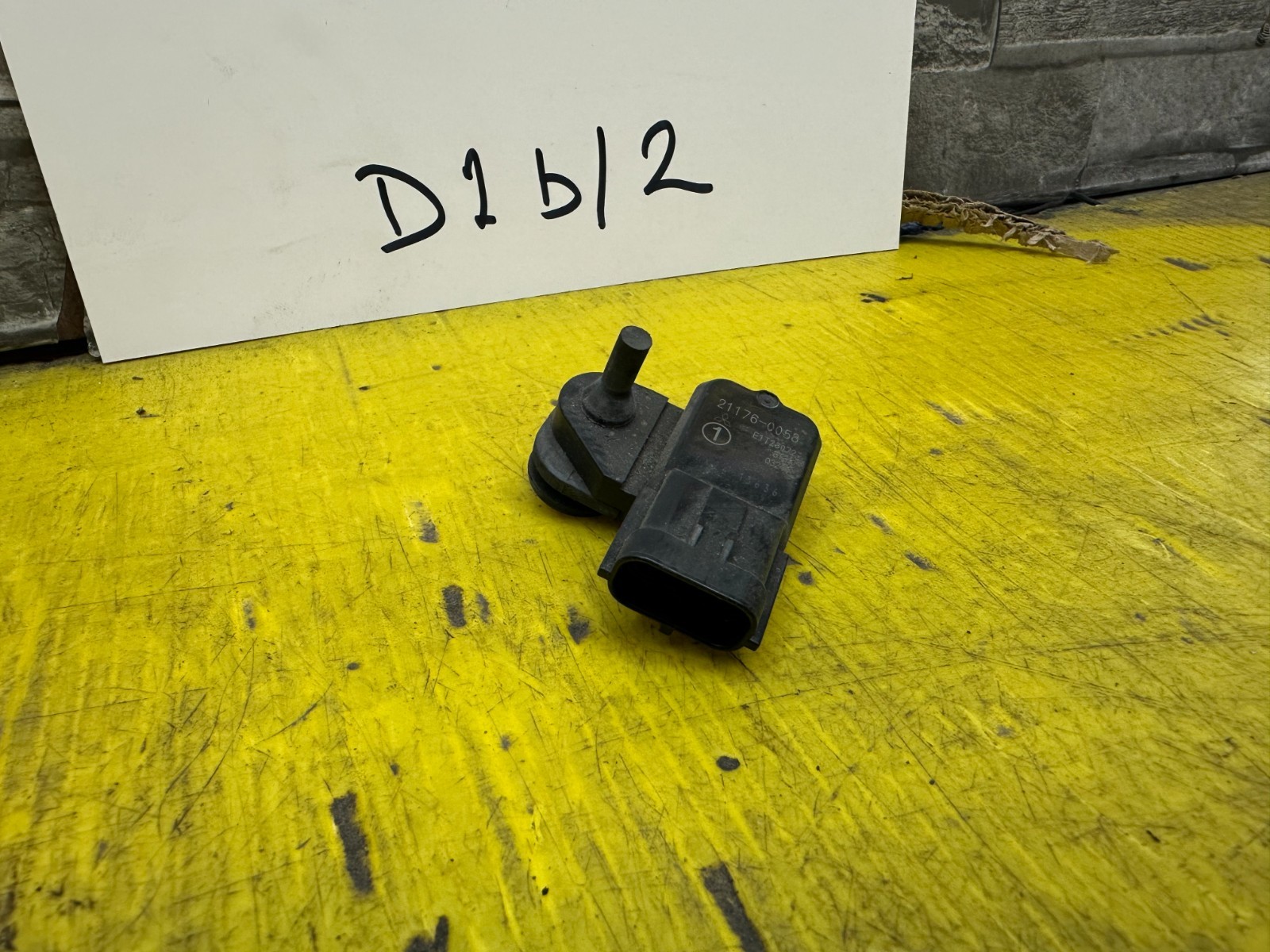 KAWASAKI ZX-10R ZX 10 MAP AIR PRESSURE SENSOR 21176-0058 08 09 10 11