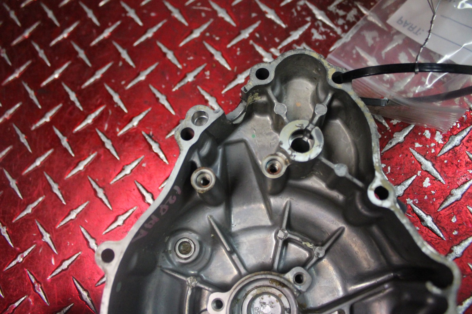 11 – 13 2011 – 2013 CBR 250 250R OEM STATOR COVER HAS OXIDATION dnd