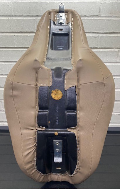 Two Up Harley OEM 97-07 RoadKing Seat W/ Color Match Tan