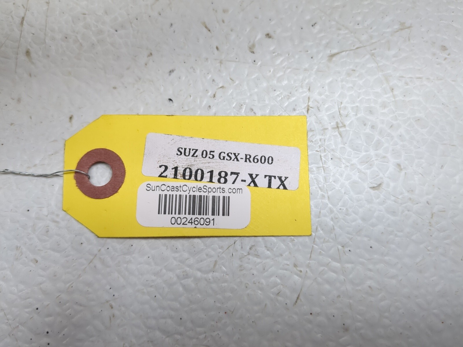 04 05 Suzuki GSXR 600 Main Frame Chassis STRAIGHT SLVG JS1GN7CAX52100187