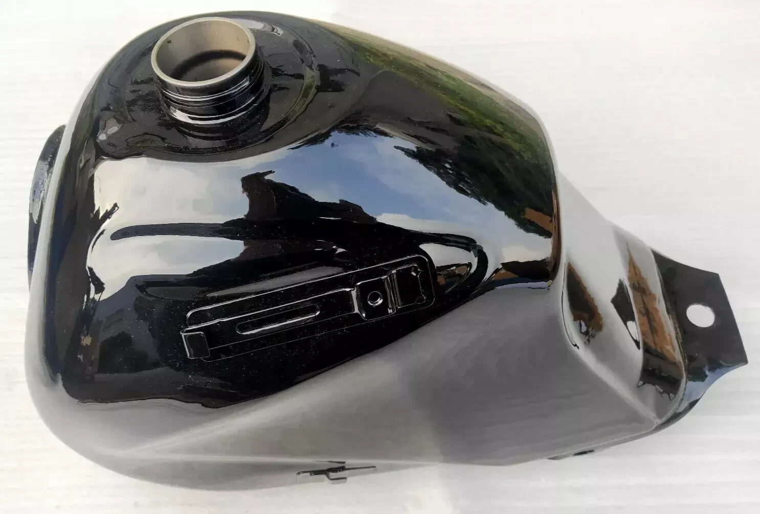 RPS Hawk 250 EFI Gas Fuel Tank With Twist on Cap