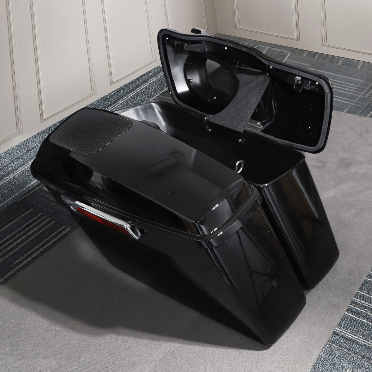 Hard Saddlebag w/ 6×9″ Speaker Lids For Harley Touring Electra Glide 2014-2022