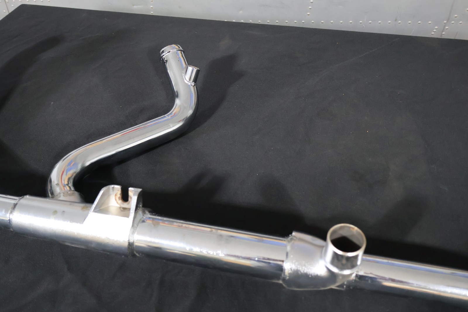 83413-09 NEW OEM 2009 HARLEY-DAVIDSON FLHTCUTG TRI GLIDE TRIKE EXHAUST HEADER