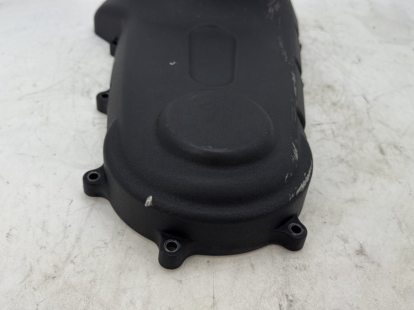 2012 Harley Dyna FXDF Fat Bob OEM Outer Primary Clutch Cover SCRATCHED