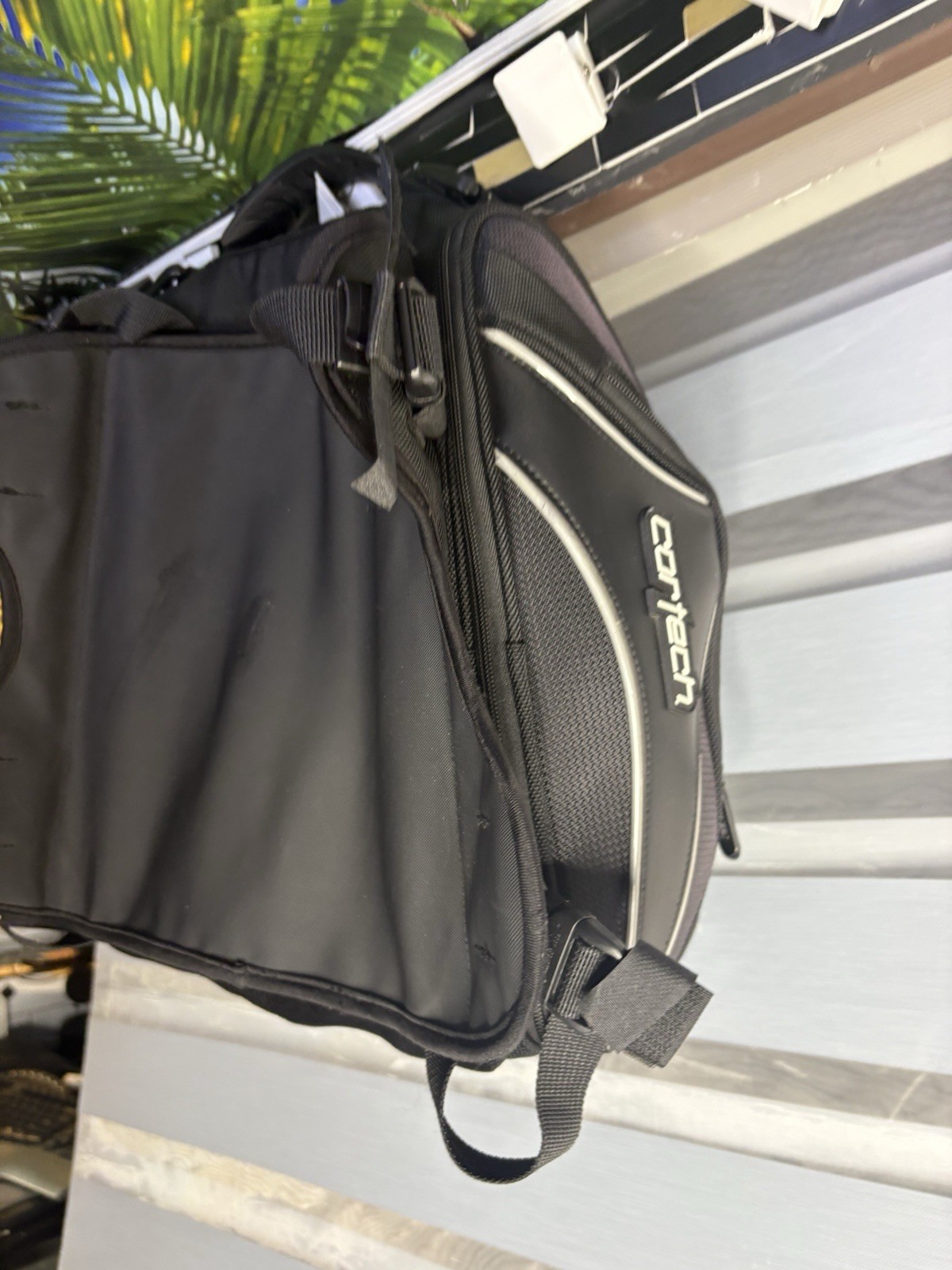 Cortech Super 2.0 Magnetic Mount Motorcycle Tank Bag Unisex 24 liters 13.4″ L x