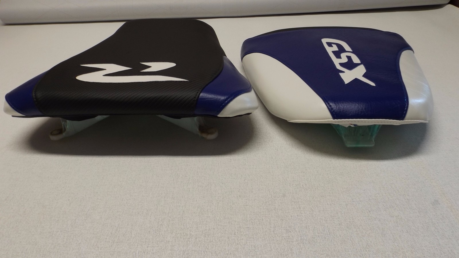 CUSTOM SEAT COVERS BLK/BLUE/WHITE WILL FIT SUZUKI 1996/98/99/2000 GSXR 600R/750R