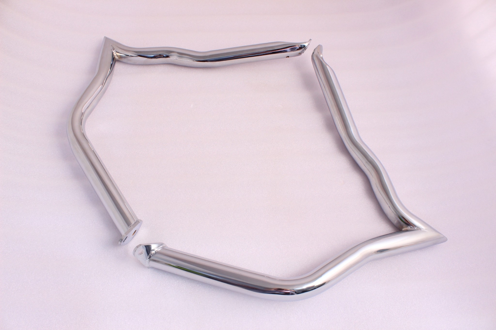 Front Protect Engine Guard Highway Crash Bar Fit 20-25 Indian Challenger Pursuit