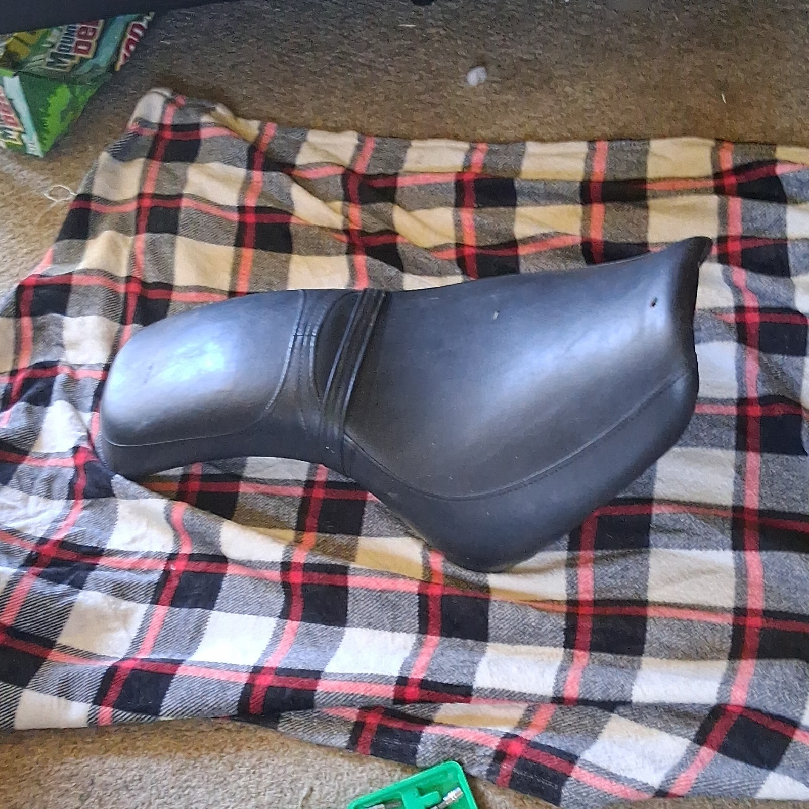 Motorcycle One Piece Seat , Polaris Victory
