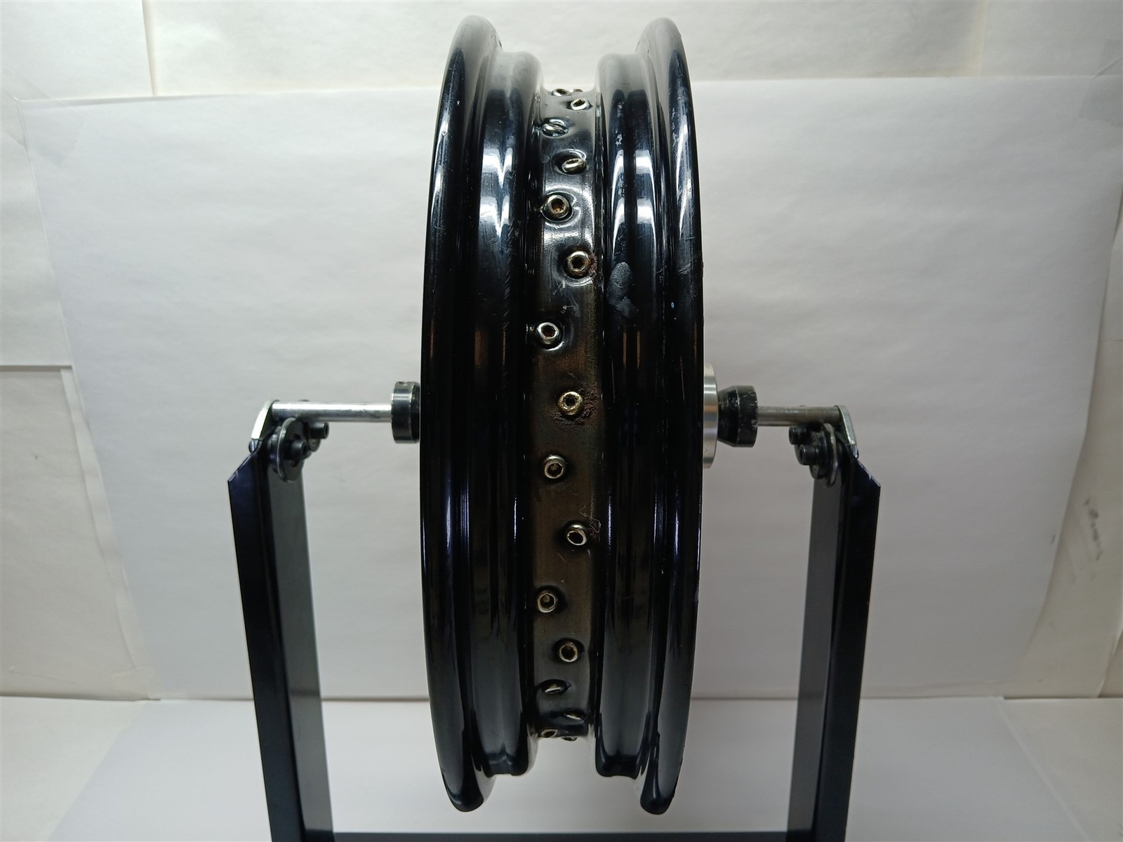 Harley-Davidson 2018-21 Softail Heritage Front Wheel 16×3 25mm Black 43300489