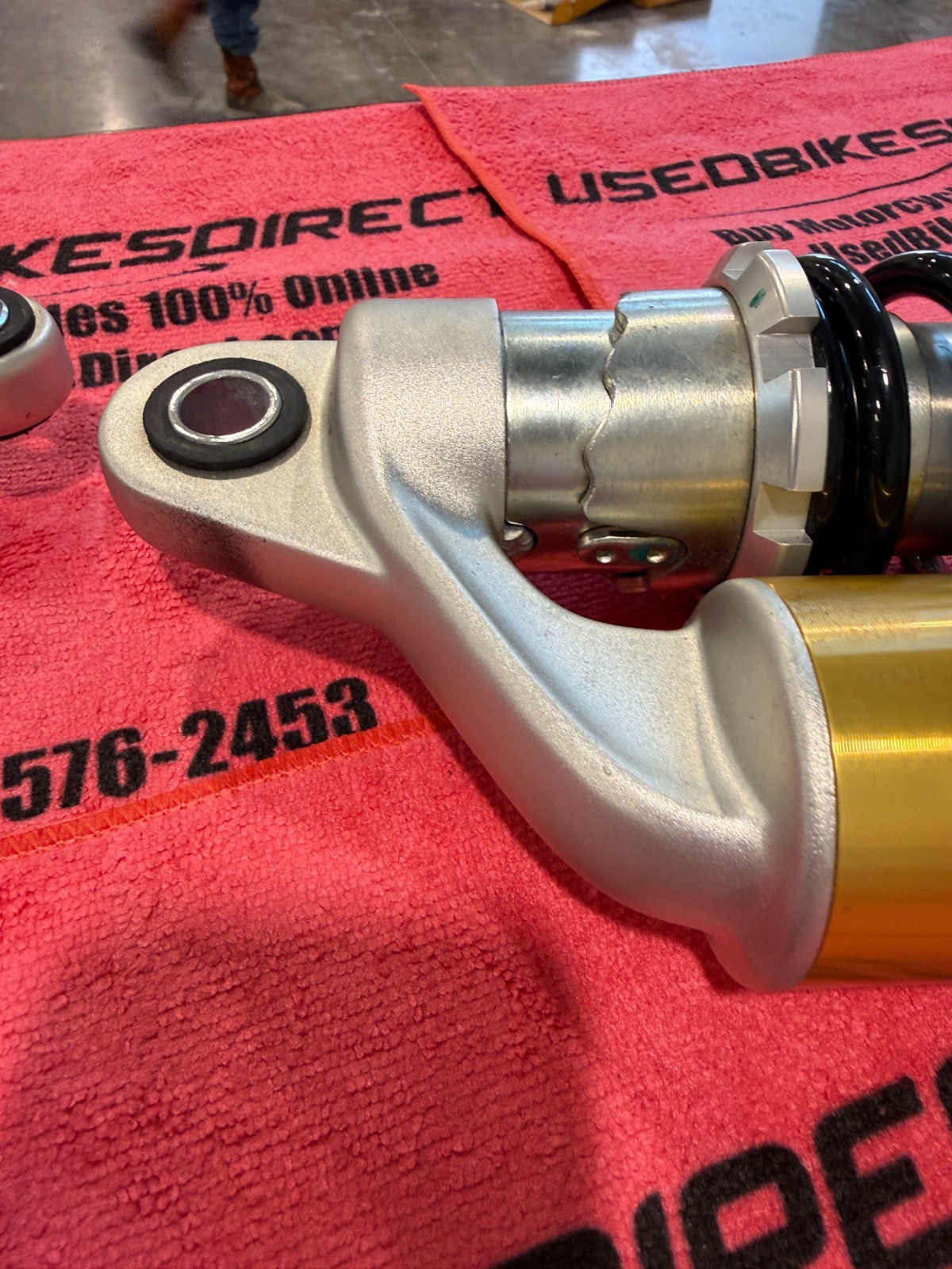 OEM Royal Enfield Rear Shock SET 148077/H 2018-26 Interceptor / Continental 650