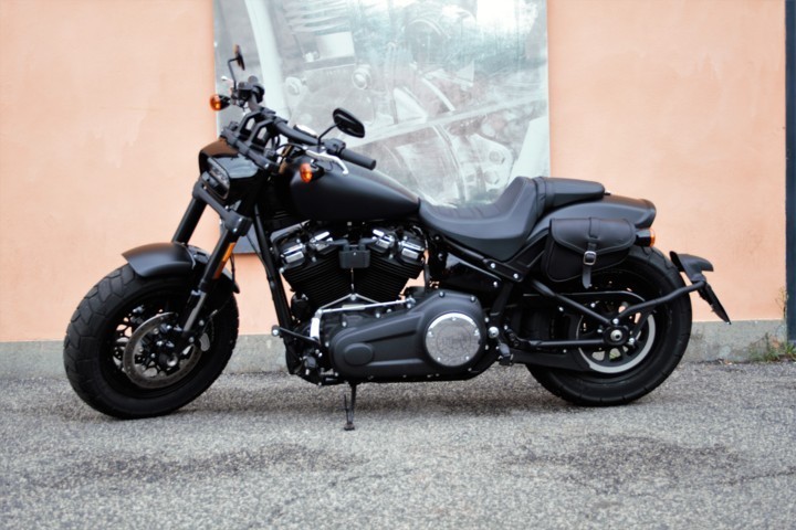 LEATHER SADDLEBAG FOR HD SOFTAIL FAT BOB 2018-2020 ITALIAN QUALITY ENDSCUOIO