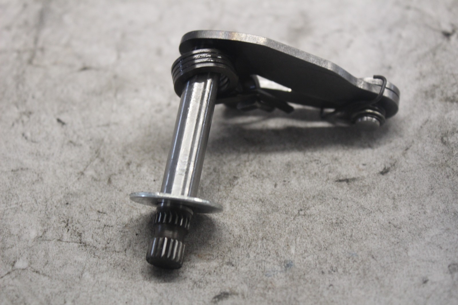 SHIFTER PAWL LEVER ASSY 34972-00 2001 H-D SOFTAIL DEUCE FXSTD