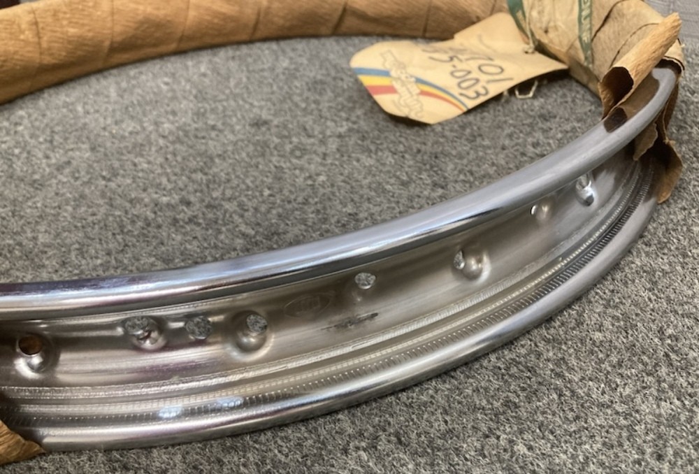 Honda 42701-235-003 Rim Rear Wheel 1.60X18 New Genuine
