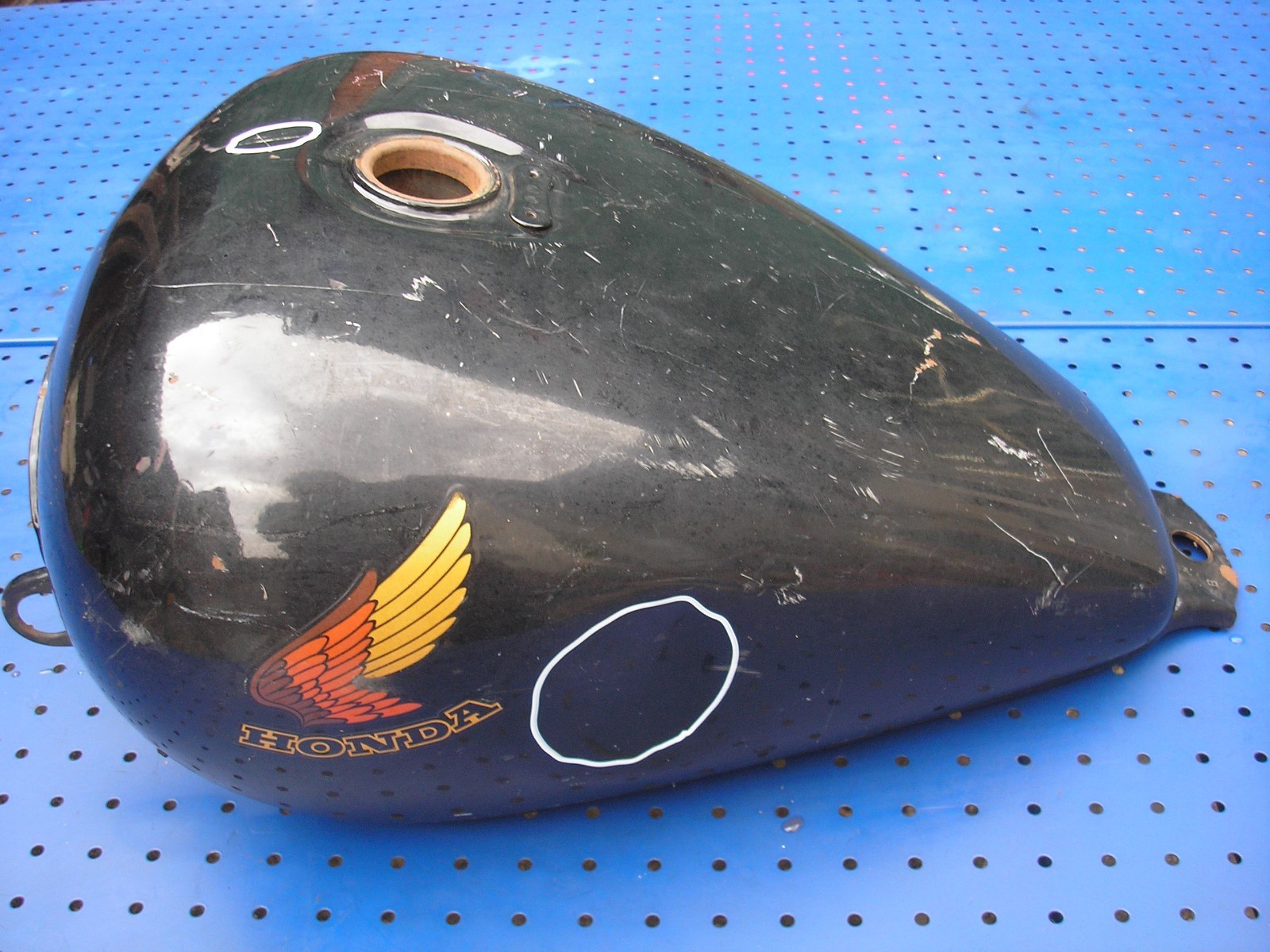 TANK VT 700 VT 750 C RC19 FUEL TANK RESERVOIR TANQUE GASOLINA SERBATOIO PETROLA