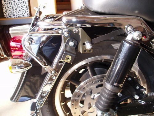 Sissy Bar Tour Pack Rack Docking Kit For Harley Road King Electra Glide 97-08