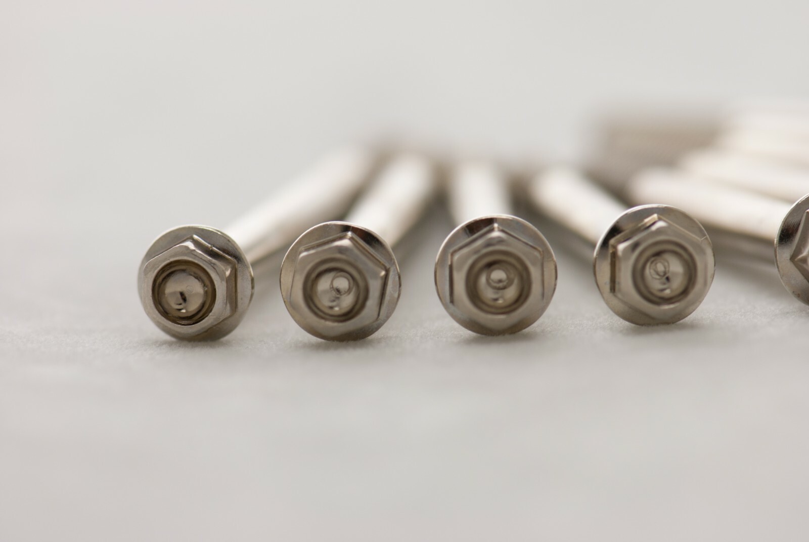 Works Nickel ENGINE Bolt Kit for 2004-2005 Honda Sportrax TRX450R ATV