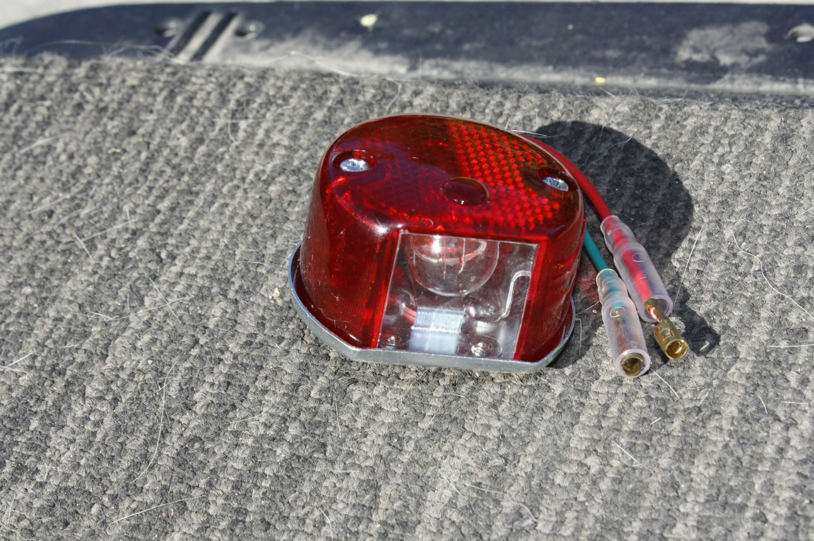 6v or 12v MINI ROUND TAILIGHT CAFE BOBBER CUSTOM WIPAC S446 TAIL LIGHT BSA TRI