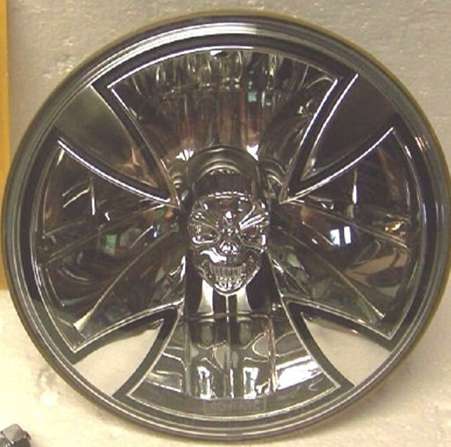 ADJURE 7″ MOTORCYCLE HARLEY IRON CROSS SKULL HEADLIGHT LAMP FREE BLOCK BOLT