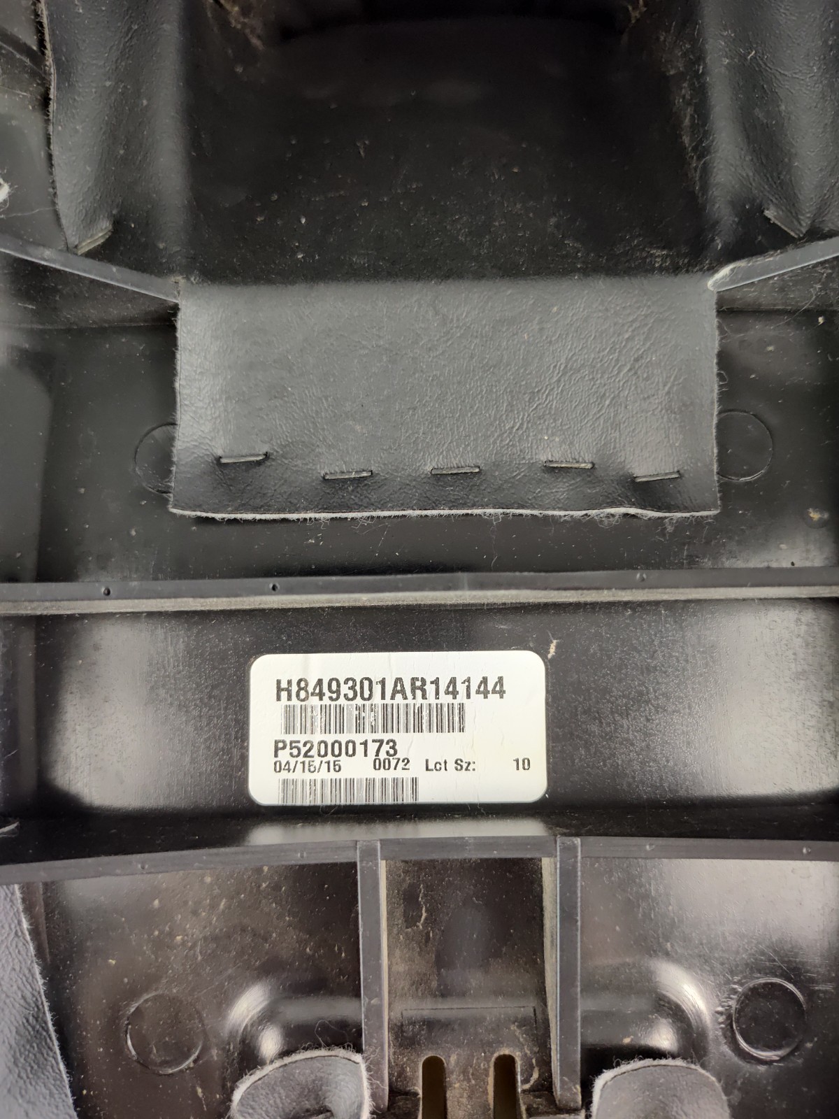 OEM 24688 Genuine Harley-Davidson Touring Stock Motorcycle Seat