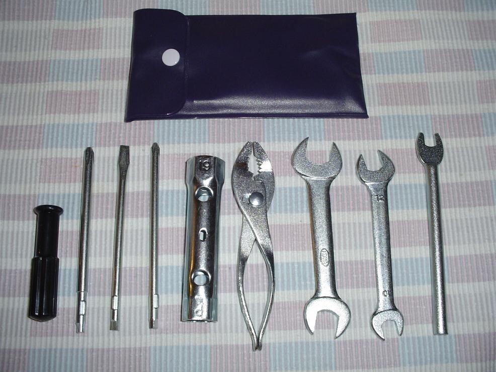 *1EA OEM HONDA CT70 ALL OEM HONDA PARTS TOOL KIT 99008-01600 89210-GBJ-010 362Y