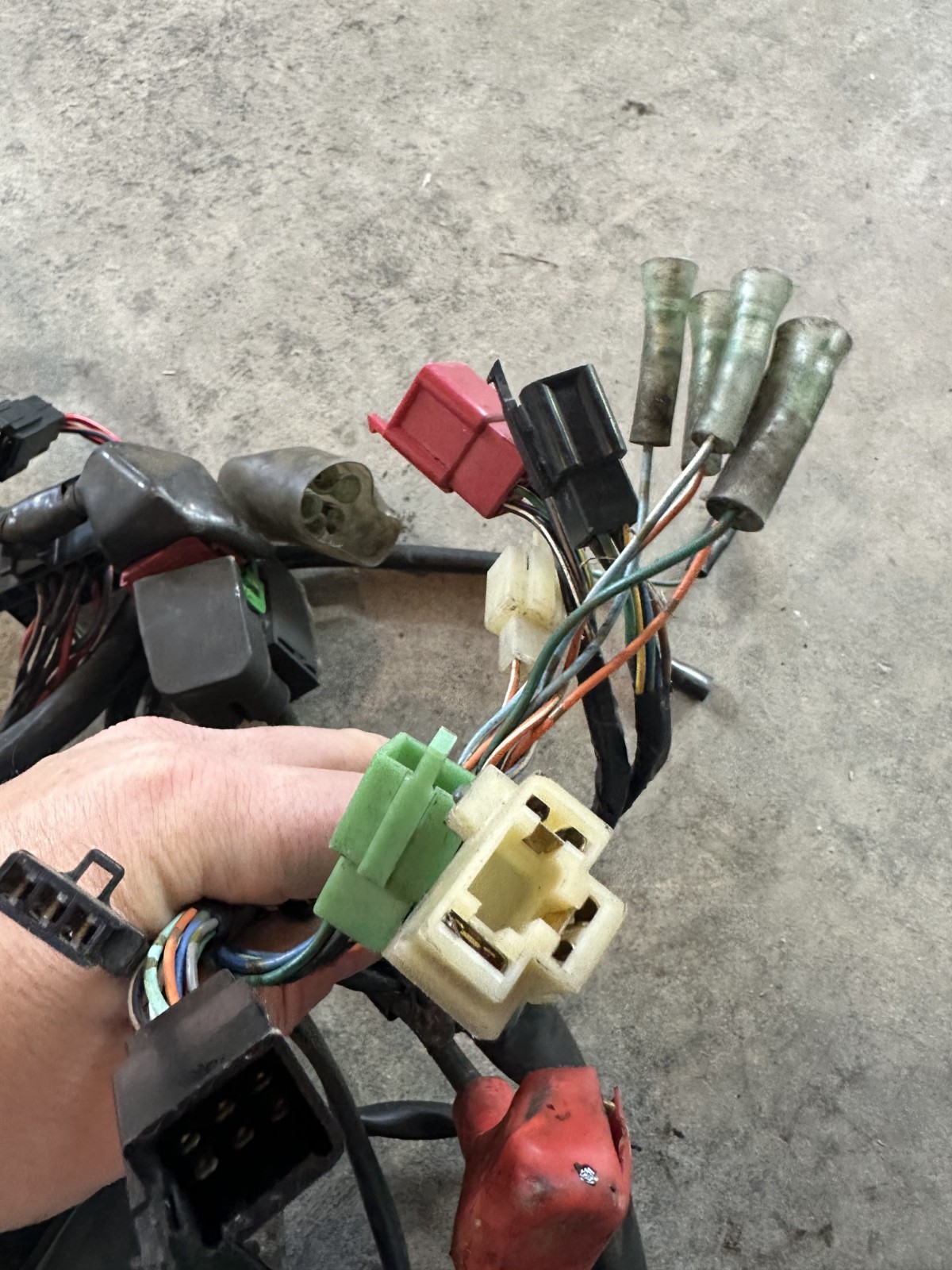 1999 HONDA SHADOW ELECTRICAL WIRING HARNESS STATOR SOLENOID RECTIFIER VT750