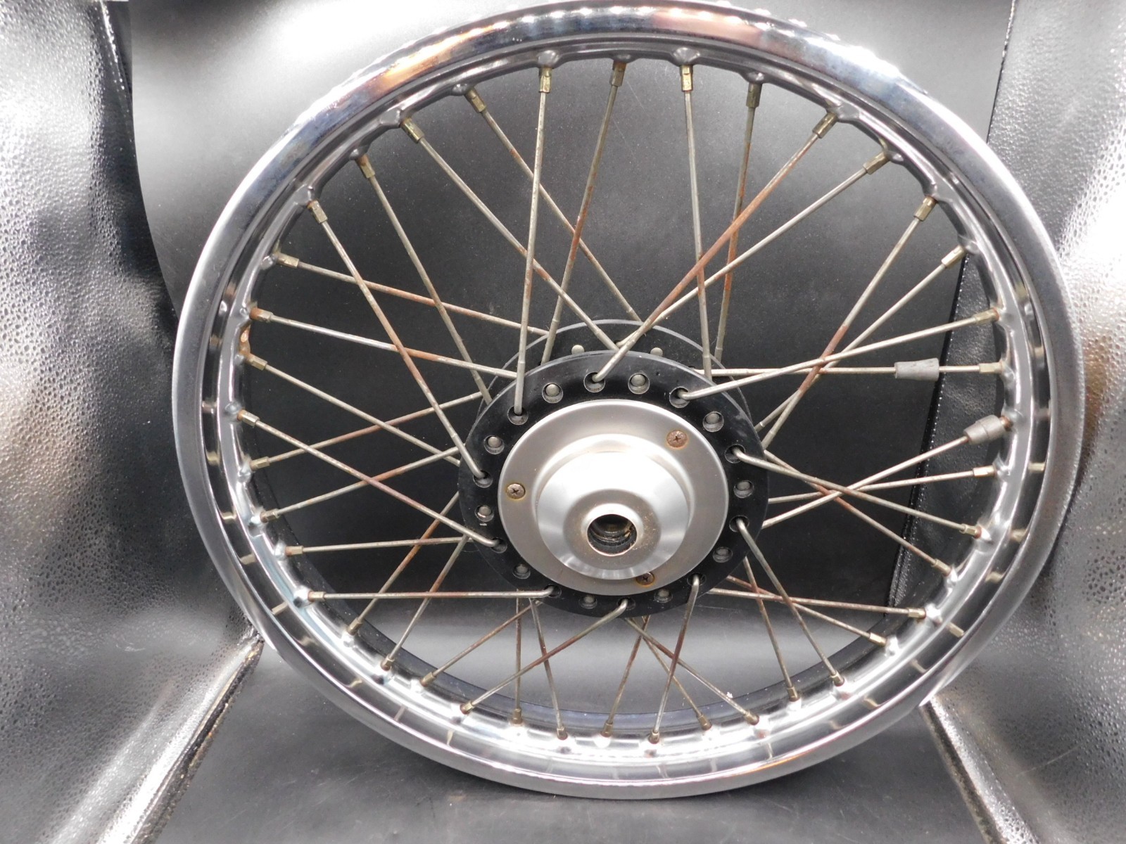 Excellent Front Wheel Assembly Kawasaki Triple, H1 Mach III, KH500 H2, Z1