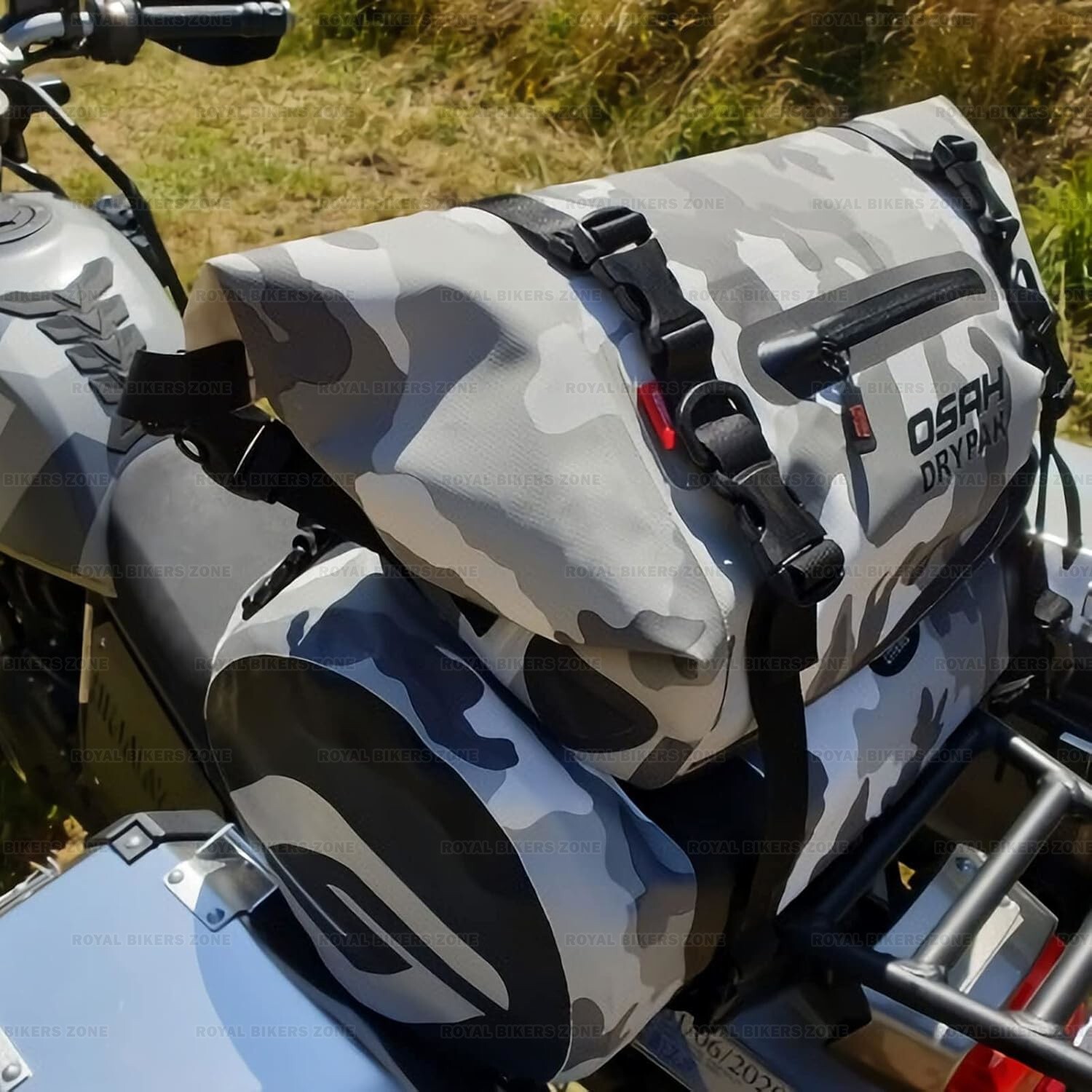 “Waterproof Universal Motorcycle Tail Bag Stinger 15L IPx6”