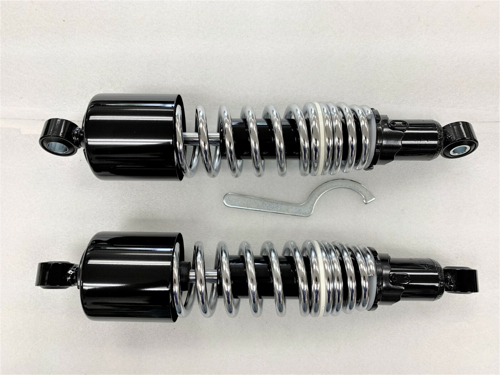 Kawasaki Z1 KZ900 KZ1000 KZ1100 12.75″ Short Dual Spring Shocks