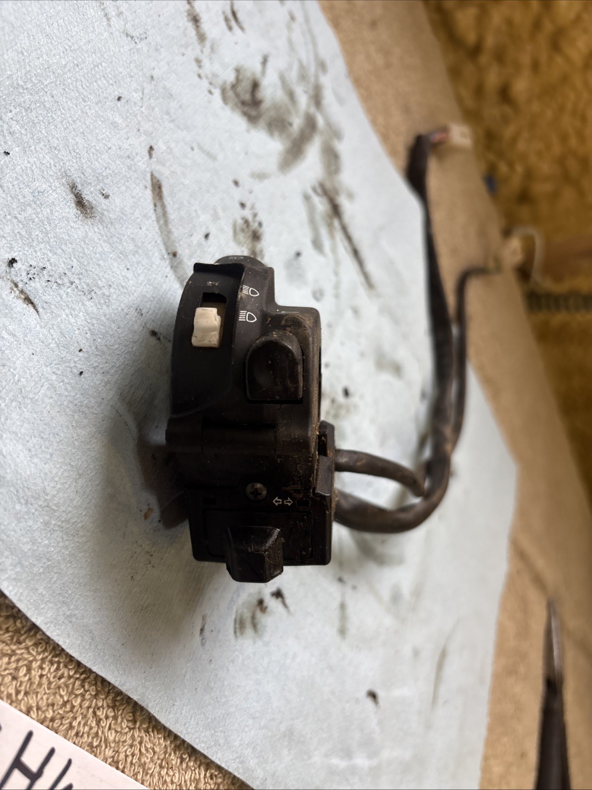 Harley Davidson Left Handlebar Switch Assembly Domino 0090AF.00 439