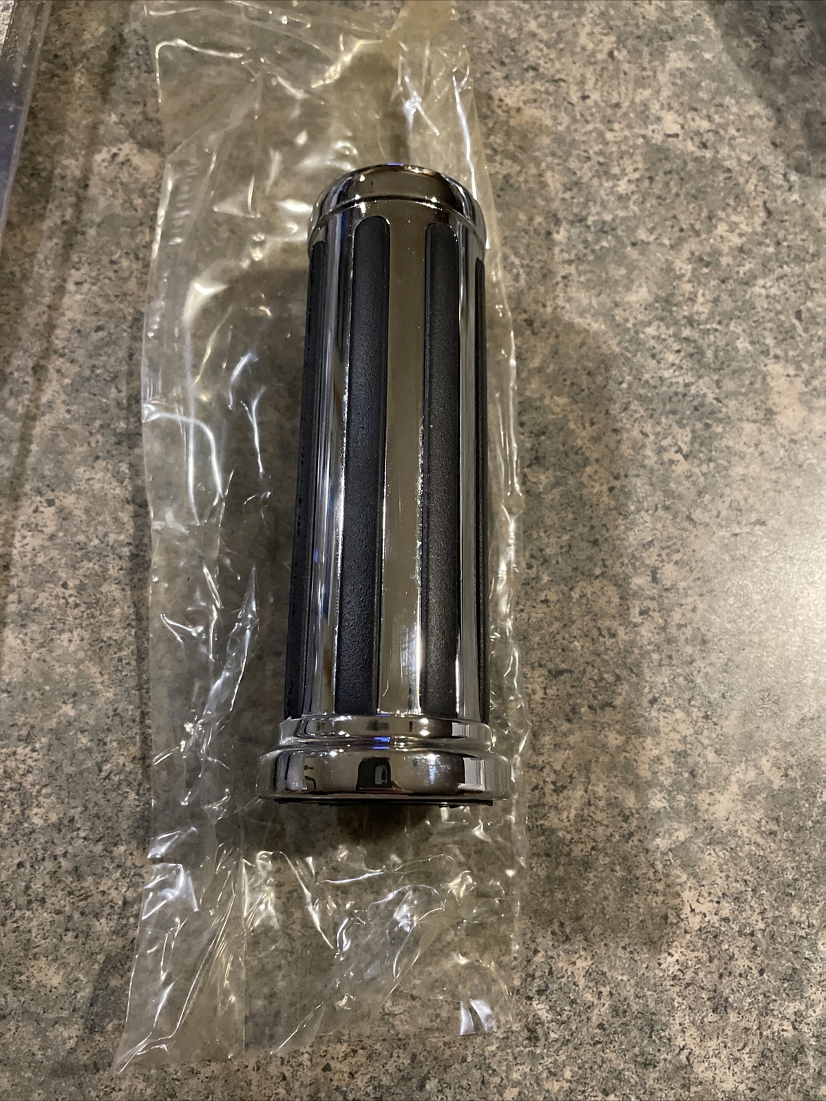 Custom Chrome Harley Jammer Custom Grip Set W/Sleeve 111139 NOS